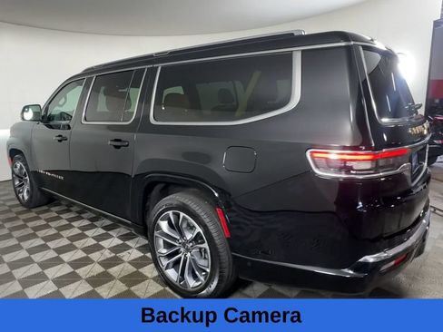 Used 2024 Jeep Grand Wagoneer L Series III AWD/4WD image 9