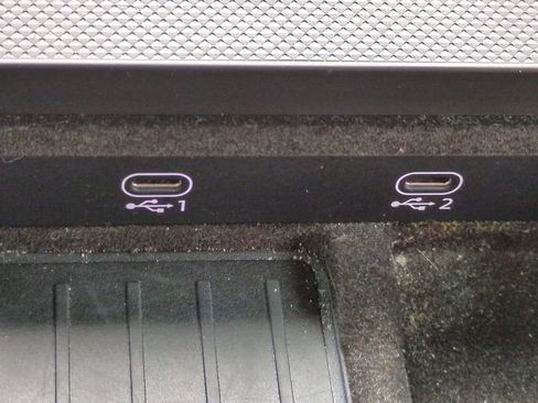 Used 2021 Audi Q8 Prestige image 23