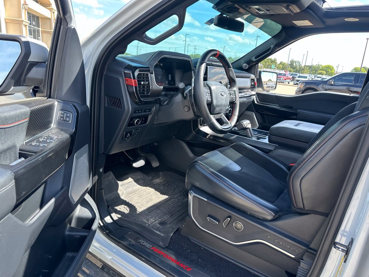 Used 2023 Ford F150 Raptor w/ Equipment Group 802A Raptor R AWD/4WD image 11