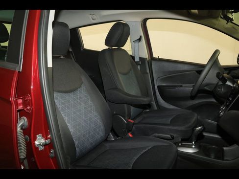Used 2022 Chevrolet Spark LT FWD image 26