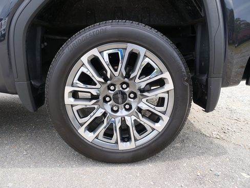 Certified 2023 GMC Sierra 1500 Denali Ultimate image 13