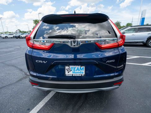 Used 2019 Honda CR-V EX image 5