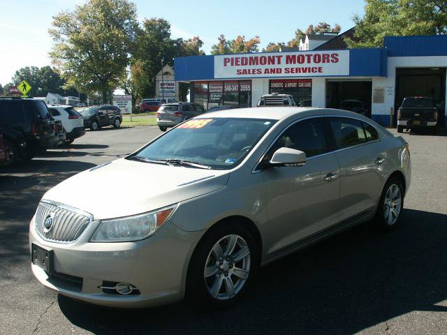 Used 2011 Buick LaCrosse CXL FWD image 1