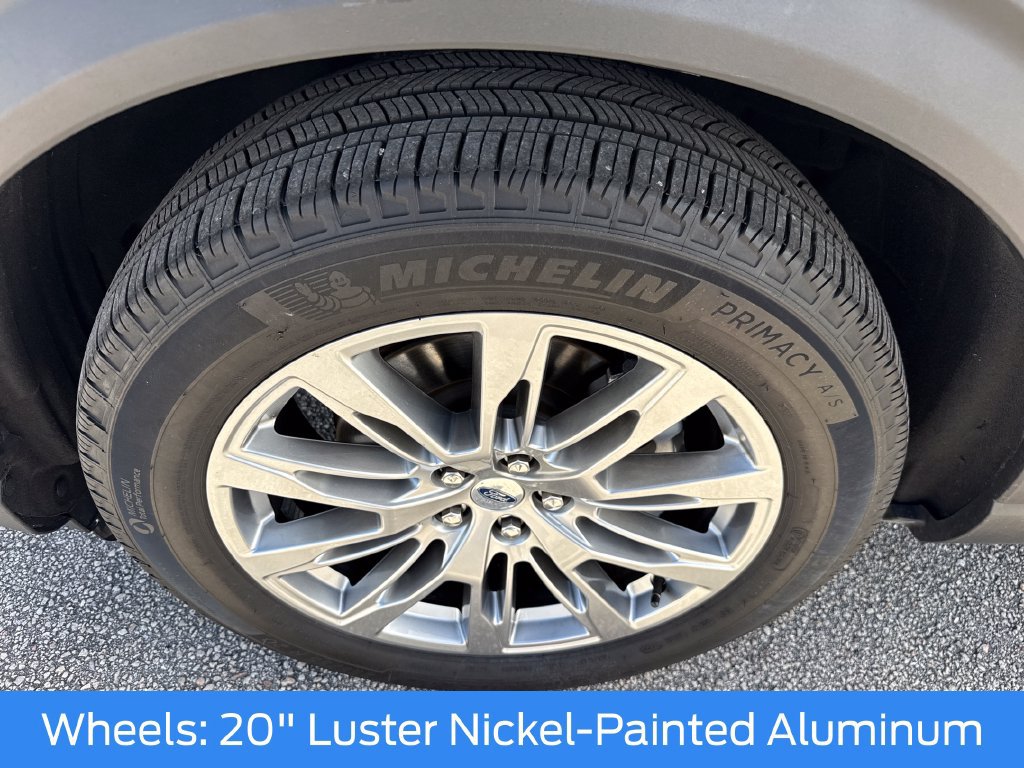 Used 2026 Ford Explorer Platinum RWD image 13