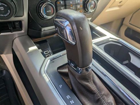Used 2019 Ford F150 Lariat AWD/4WD image 11