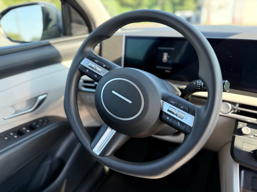New 2025 Hyundai Tucson SE FWD image 26