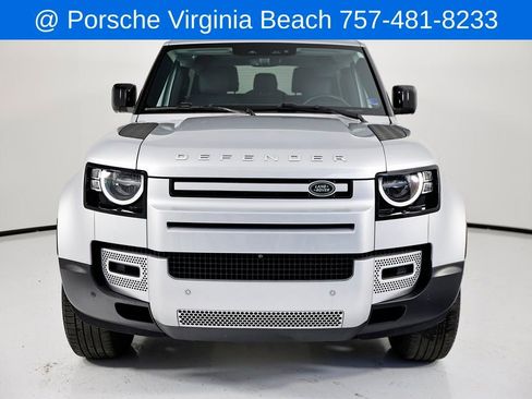 Used 2023 Land Rover Defender 90 S image 15