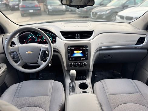 Used 2016 Chevrolet Traverse LS image 11