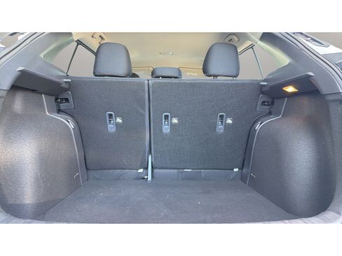 Certified 2025 Nissan Kicks Play S FWD image 12