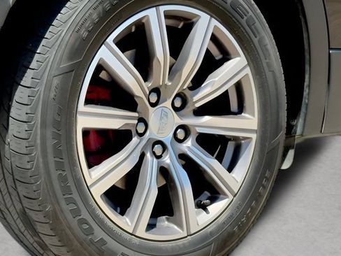 Used 2021 Cadillac XT4 Sport AWD/4WD image 15