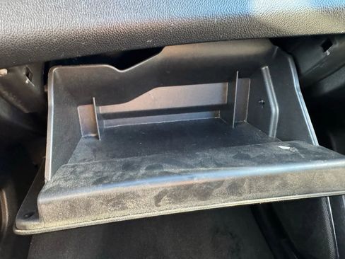 Used 2019 Chevrolet Suburban LT image 31