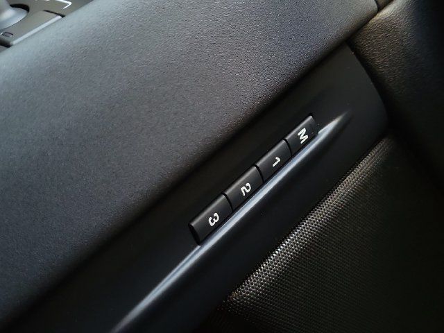 Certified 2026 Land Rover Range Rover Evoque S AWD/4WD image 23