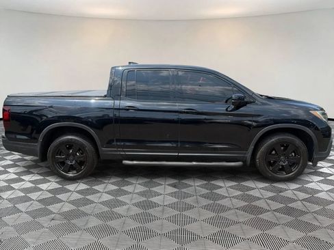 Used 2017 Honda Ridgeline Black Edition image 8