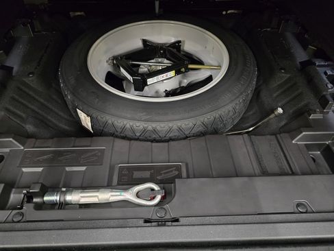 Used 2021 BMW X5 M50i w/ Premium Package image 44