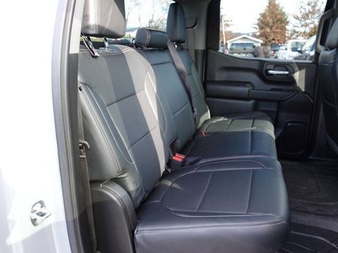 Used 2024 Chevrolet Silverado 1500 Custom image 30