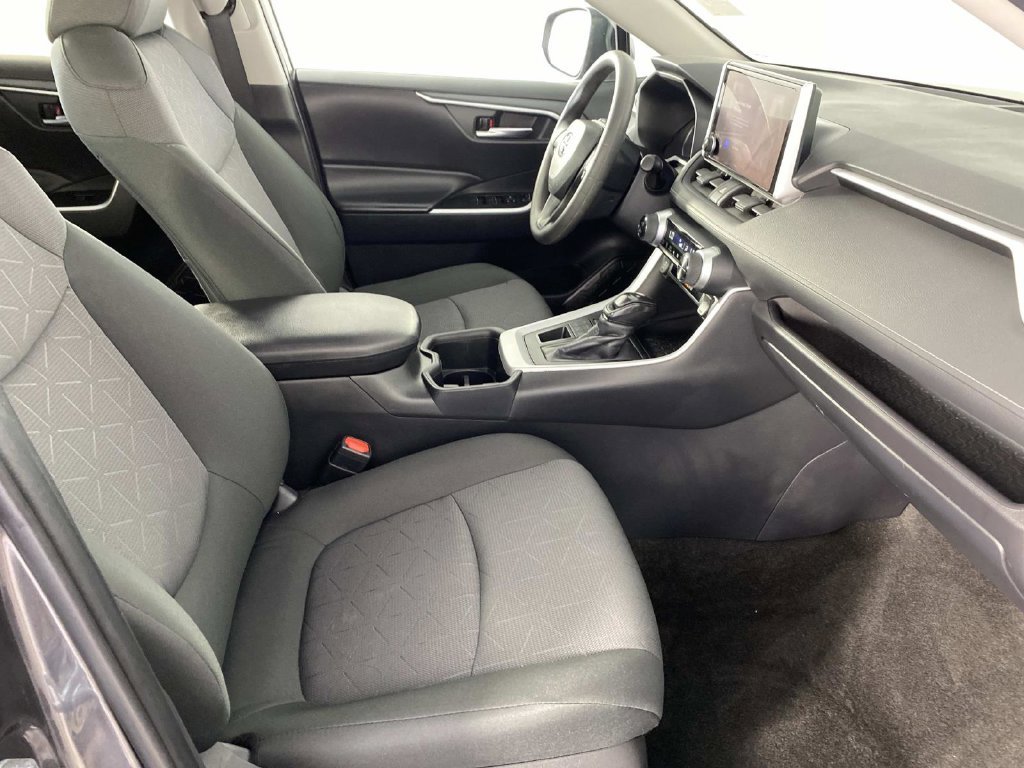 Used 2024 Toyota RAV4 XLE w/ Convenience Package AWD/4WD image 11