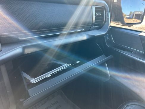 Used 2022 Ford F150 Platinum w/ Equipment Group 701A High image 34