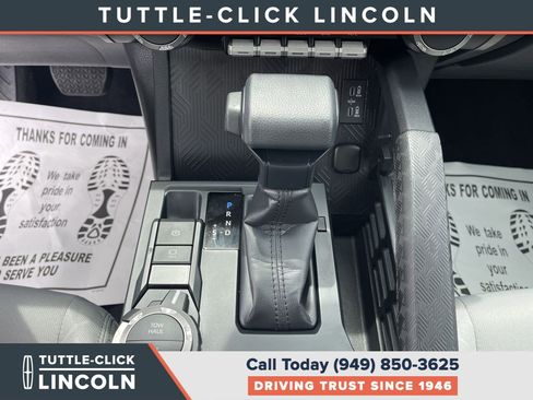 Used 2025 Toyota Tacoma SR5 AWD/4WD image 27