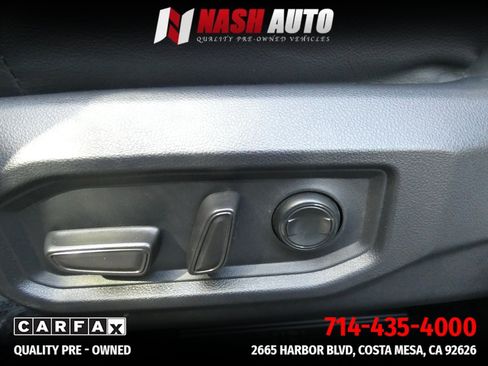 Used 2025 Toyota Tundra Limited AWD/4WD image 58