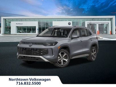 New 2025 Volkswagen Tiguan SE