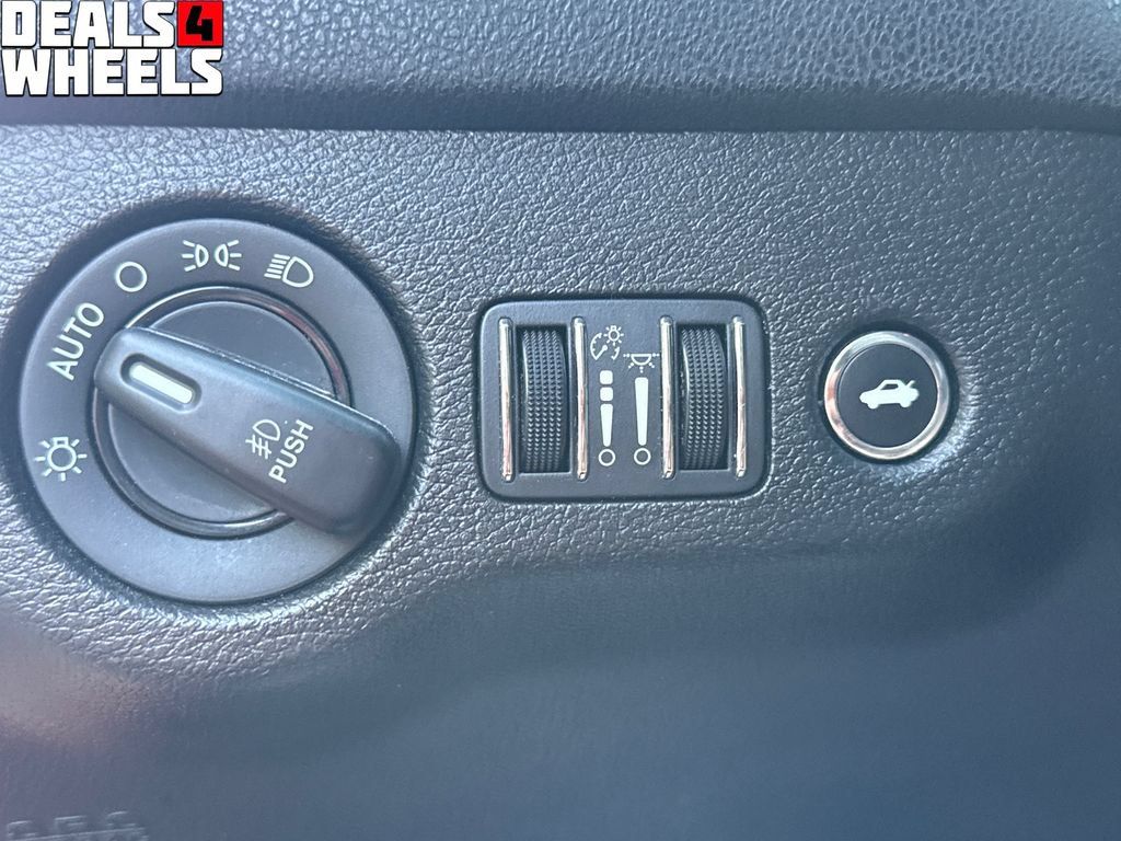 Used 2019 Dodge Charger GT RWD image 27