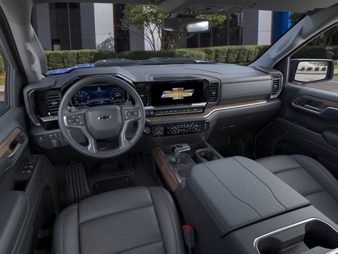 New 2025 Chevrolet Silverado 1500 LT Trail Boss w/ Convenience Package II AWD/4WD image 15
