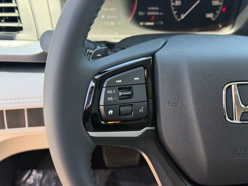 New 2026 Honda Odyssey EX-L image 18