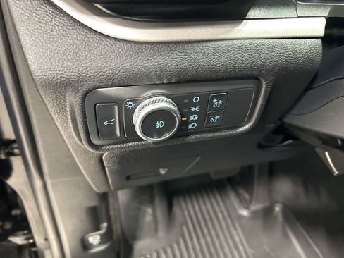 Certified 2022 Ford Explorer XLT w/ Equipment Group 202A AWD/4WD image 14