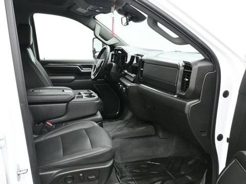 Used 2024 Chevrolet Silverado 2500 LTZ AWD/4WD image 10