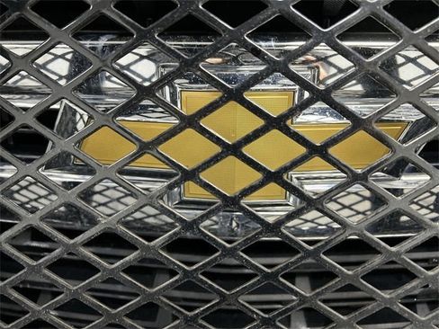 Used 2021 Chevrolet Silverado 1500 LT image 30