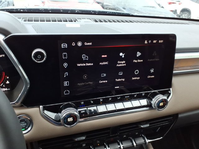 New 2026 GMC Canyon Denali w/ LPO, Denali Black Edition AWD/4WD image 31