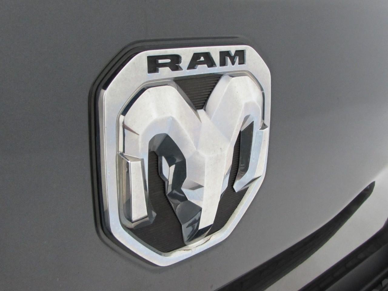 Used 2020 RAM 1500 Big Horn AWD/4WD image 36
