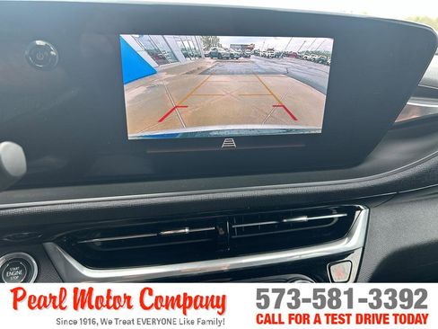 Certified 2024 Buick Envista Sport Touring w/ Convenience I Package FWD image 16