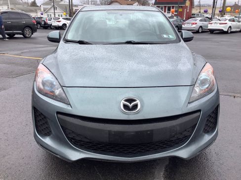Used 2013 MAZDA MAZDA3 i Touring FWD image 3