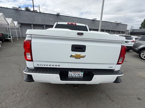 Used 2017 Chevrolet Silverado 1500 LTZ Z71 w/ LTZ Plus Package AWD/4WD image 10