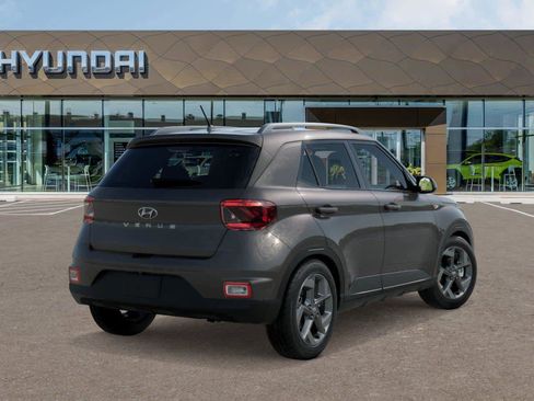 New 2025 Hyundai Venue SEL image 4