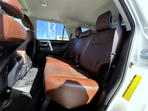Used 2021 Toyota 4Runner Limited AWD/4WD image 19