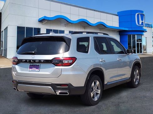 New 2026 Honda Pilot EX-L image 5