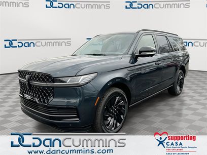 New 2025 Lincoln Navigator L Reserve w/ Jet Appearance Package