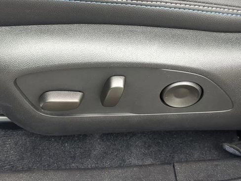 New 2026 Chevrolet Equinox EV LT image 24