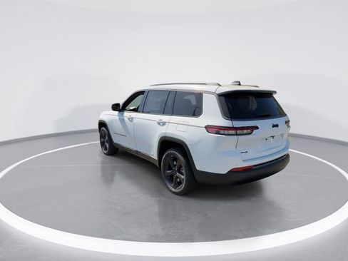 New 2026 Jeep Grand Cherokee L Limited AWD/4WD image 6