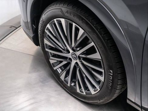 Used 2026 Lexus RX 350 AWD/4WD image 12
