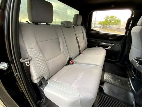 Certified 2025 Toyota Tundra SR5 w/ SR5 Convenience Package AWD/4WD image 19