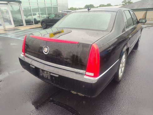 Used 2007 Cadillac DTS Performance FWD image 9
