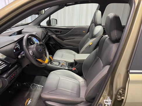 Used 2025 Subaru Forester Wilderness image 19