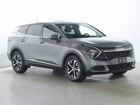Used 2023 Kia Sportage EX FWD image 9