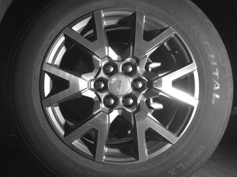 Used 2023 GMC Acadia SLT FWD image 14