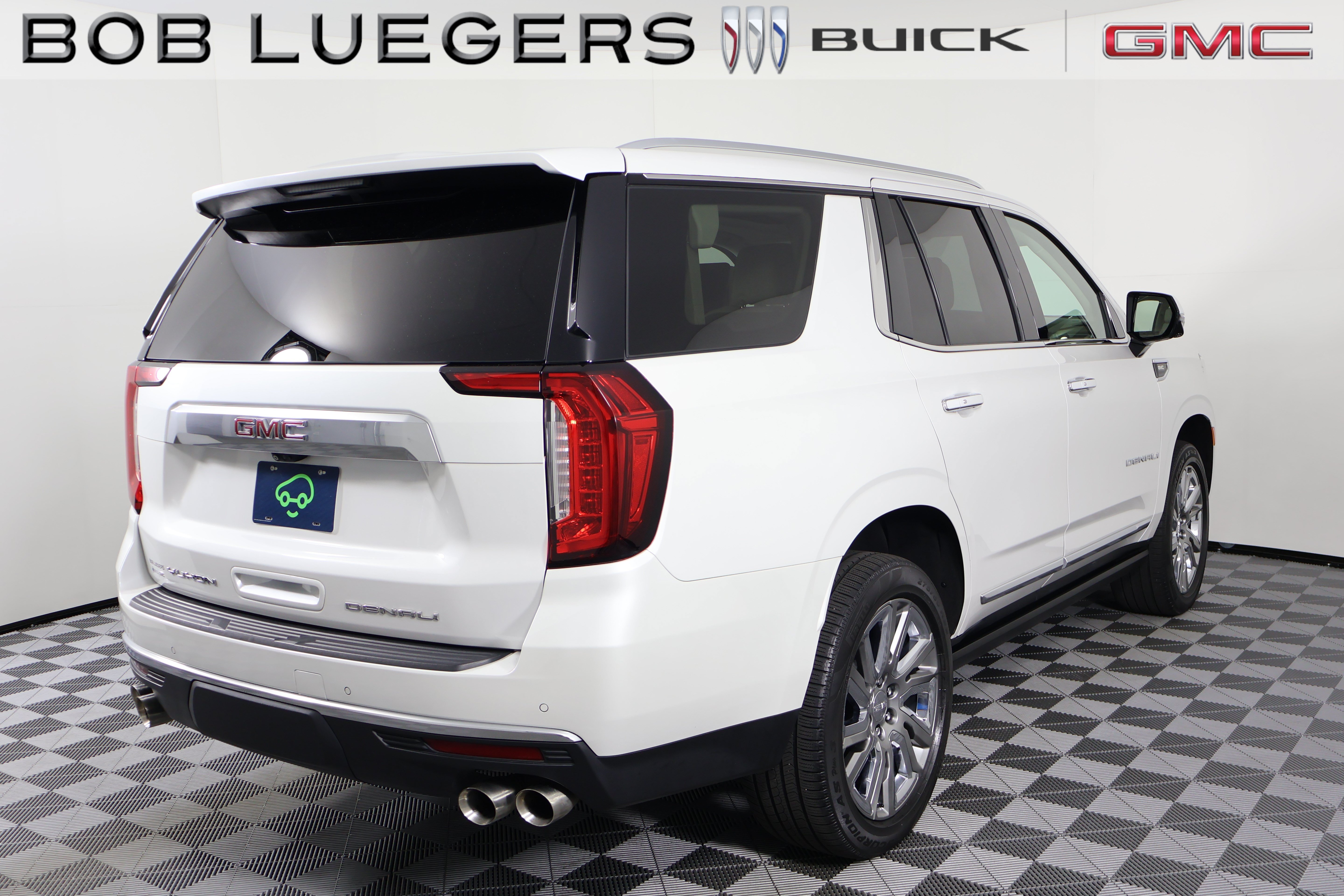 Certified 2021 GMC Yukon Denali w/ Denali Ultimate Package AWD/4WD image 5