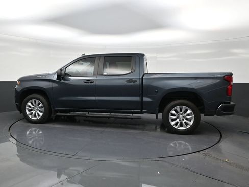 Used 2019 Chevrolet Silverado 1500 Custom w/ Custom Value Package RWD image 2