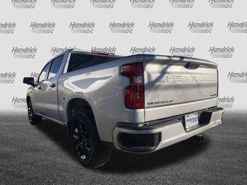 Used 2022 Chevrolet Silverado 1500 Custom image 8